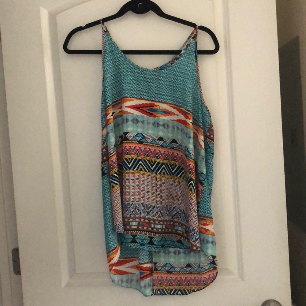 Patterned Tank